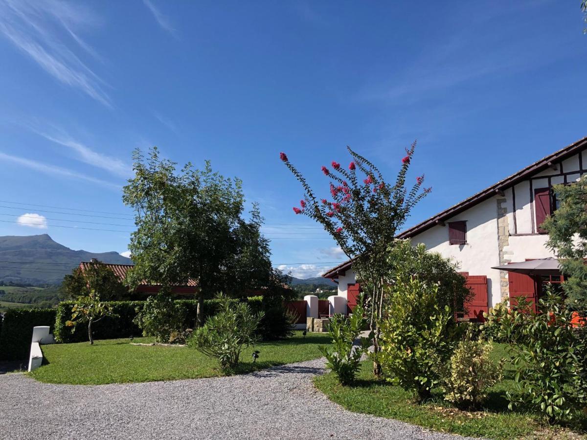 La Ferme D'Ika Bed and Breakfast Saint-Jean-de-Luz Buitenkant foto